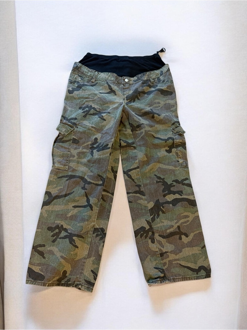 SHEIN Green Camo Wide-Leg Maternity Cargo Pants